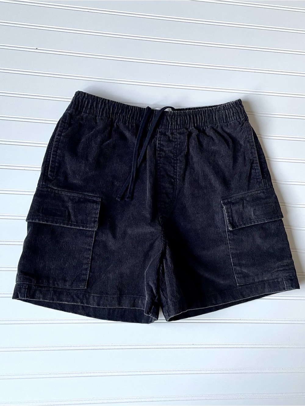 BDG Women's Black Corduroy Cargo Shorts Pull On Elastic Waist Drawstring Sz S/P